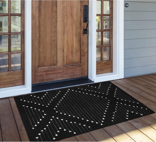 Black Outdoor Rug 2.3' x 3.6', Boho Cotton Washable Rug Moroccan Front Door Mat,Hand-Woven Area Rug Throw Carpet for Layered Porch Entryway Kitchen,Front Door Decor